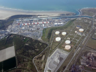 TotalEnergies accompagne l’Etat et EDF dans le projet EPR2 à Gravelines en restituant son site de stockages stratégiques