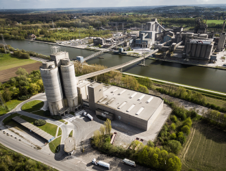 Decarbonizing Heavy Industry: TotalEnergies and Holcim Join Forces to Study Solutions for First Carbon-Free Cement Plant in Belgium
