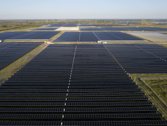 Renewables: TotalEnergies Starts Up its Largest Utility-Scale Solar Farms with Batteries in the United States
