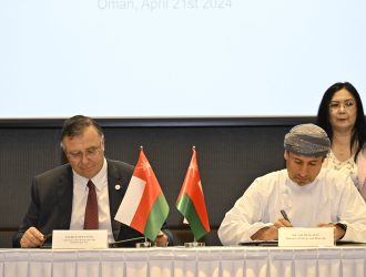 Oman: TotalEnergies launches the Marsa LNG project and deploys its multi-energy strategy in the Sultanate of Oman