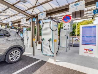 bornes de recharge haute puissance TotalEnergies