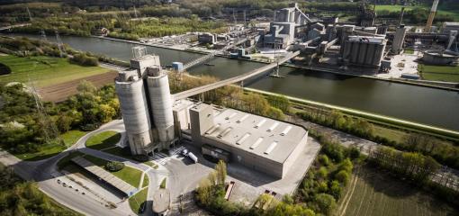 All about the ambitious decarbonization project being considered by Holcim and Totalenergies